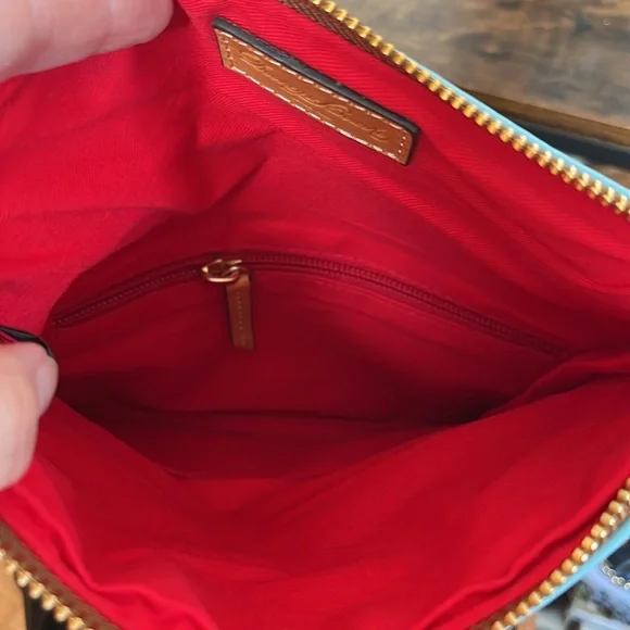 🆕 Dooney & Bourke fold over smooth leather robin egg blue fold over crossbody